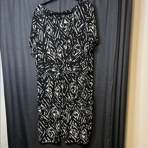 Roz & Ali Black and White Patterned Dress size 3X